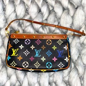 Louis Vuitton Pochette